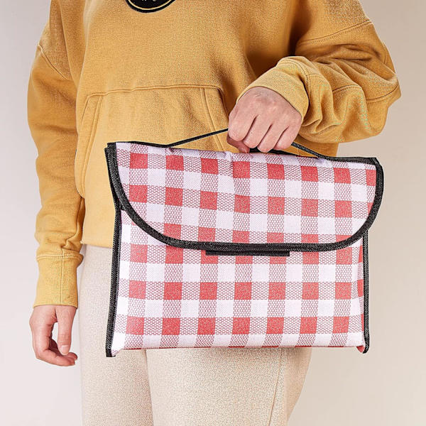 Utomhus picknickfilt hopfällbar vattentät sandtät mat praktisk matkasse picknickmatta för strandcamping vandring resor picknick (röd 150*180cm) Red