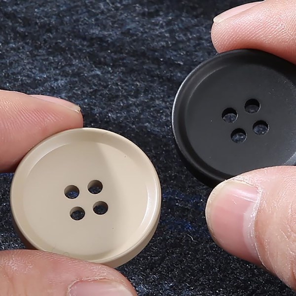 20 stk. 22mm Runde 4 Huller Harpiks Knapper, Premium Farver Klassisk Minimalistisk Runde Udskiftningsknapper, Syning DIY Håndværk Knapper, Rød