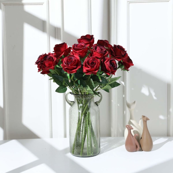 12 kpl keinotekoisia ruusuja, 19,68'' yksi pitkävarsi tekoruusu silkki morsiuskimppu Realistinen kukka kotipuutarhajuhliin (ruusuja, viininpunainen) dark red