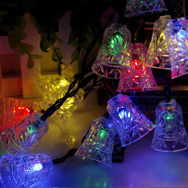 Solcellslingor utomhus 21 fot 30 LED solcellslingor julgransljus för trädgård gård gräsmatta festdekoration, klocka flerfärgad