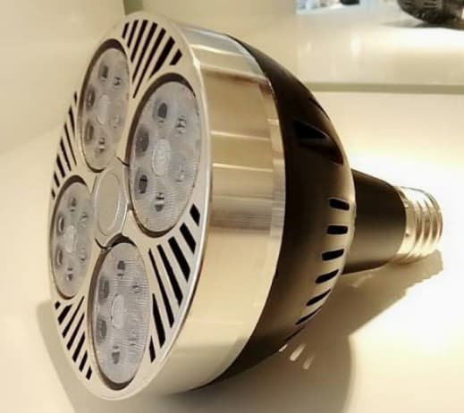 Led-pære 35W E27 Spot 4000K Nøytralt lys [Energiklasse A+]