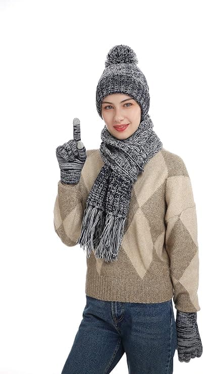 Dam vintermössa set, bobble mössa, pekskärmshandskar och halsduk med fransar navy blue