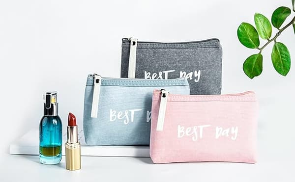 Pack Makeup Väskor Vattentäta Kosmetiska Väskor Toalettväska Makeup Väska Borsthållare för Kvinnor Flickor