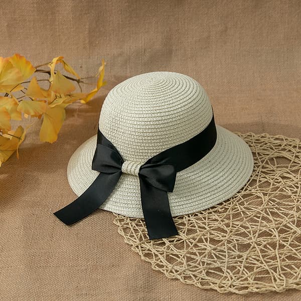 Dam Sommar Halmhatt Solhatt UV-skydd Strandkeps Fällbar Visir Floppy Hat Bred Brätte med Rem Båge white