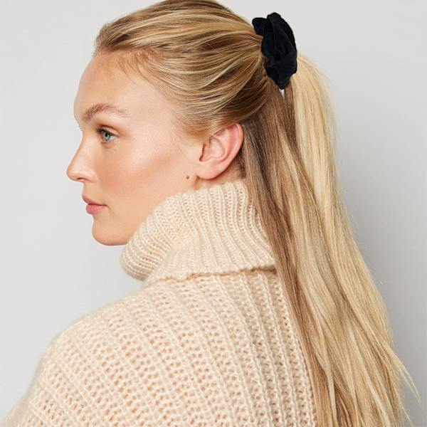 2 st hårscrunchies, stora sammetsscrunchies, stretchiga hårsnoddar mjuka hårband hästsvanshållare sovande spårlös frizzförebyggande (svart) Black