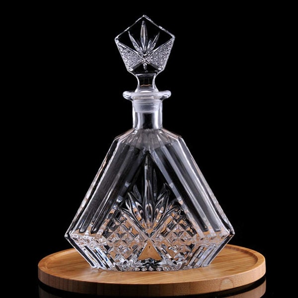 Glaskaraff med lufttät geometrisk tätning - Whiskykaraff för vin, bourbon, konjak, likör, juice, vatten, munvatten (650 ml)