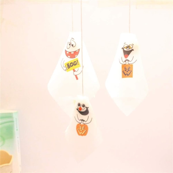 5 sett (3 små spøkelser som et sett) Dørdekorasjon Spøkelsesanheng Hemsøkt ornament Skummel spøkelse Halloween hengende dekorasjon Spøkelsesposer