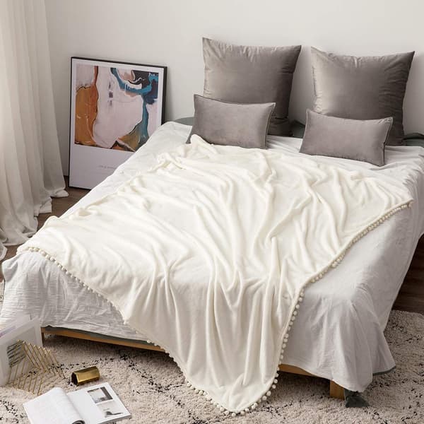 Blød tæppe, fleece tæppe, flanel tæppe med pomponer, almindeligt tæppe, sofatæppe, fluffy tæppe, mikrofiber sengetæppe, sofatæppe, tæppe white