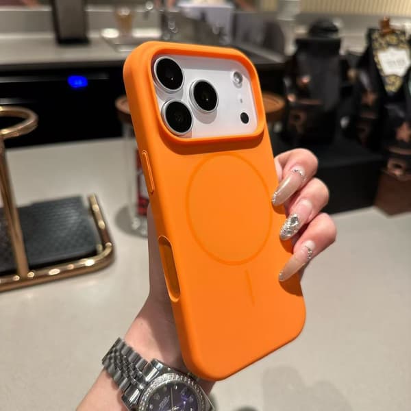Etui til iPhone 14 Pro Flytende Silikon Silikonfinish Noz18638