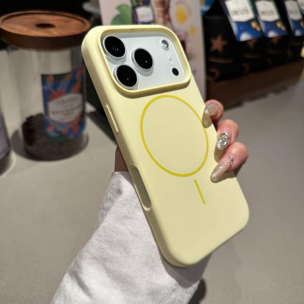 Fodral till iPhone 16 Pro Flytande Silikon Silikonfinish Noz18782
