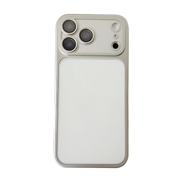 Kotelo iPhone 13 E Matte Lens Detail Silver Clear