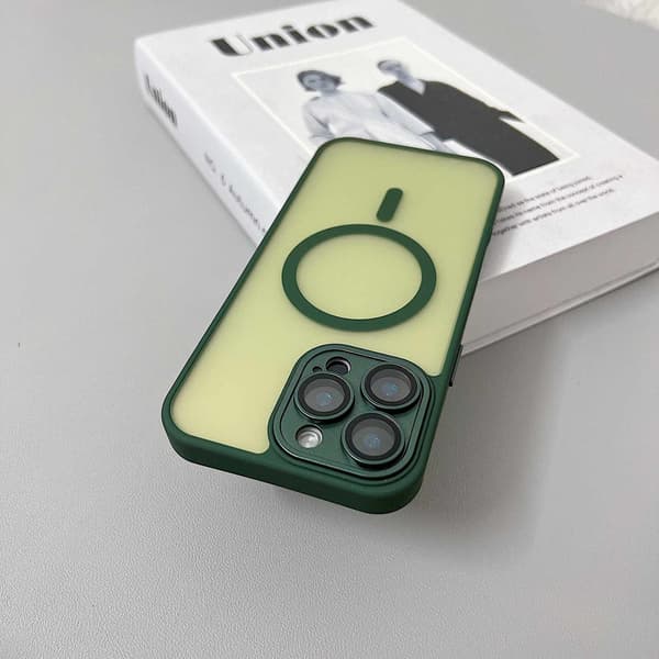 Etui til iPhone 13 Pro Magnetisk Ørkengull Mørkegrønn