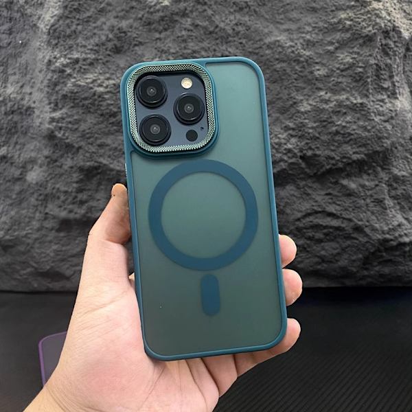Etui til iPhone 15 Pro Max Mat Diamant Accent Magnetisk Linsedetalje Grøn Noz4411