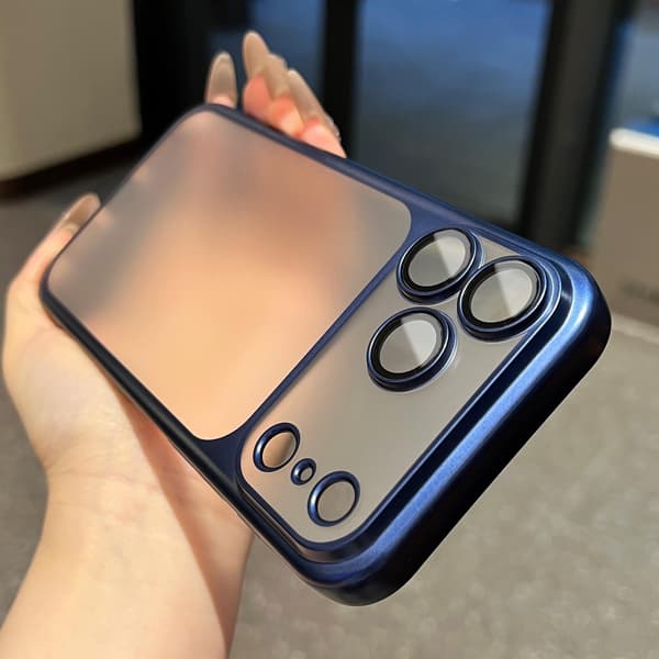 Etui til iPhone 15 Pro Max Frosted Elektrobelagt Linse Detalje Mørkeblå
