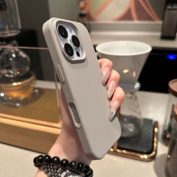 Kotelo iPhone 14 Liquid Silicone Silicone Finish Noz17362