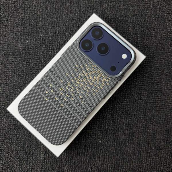 Fodral för iPhone 15 Skin Feel Magnetic Design Noz11902