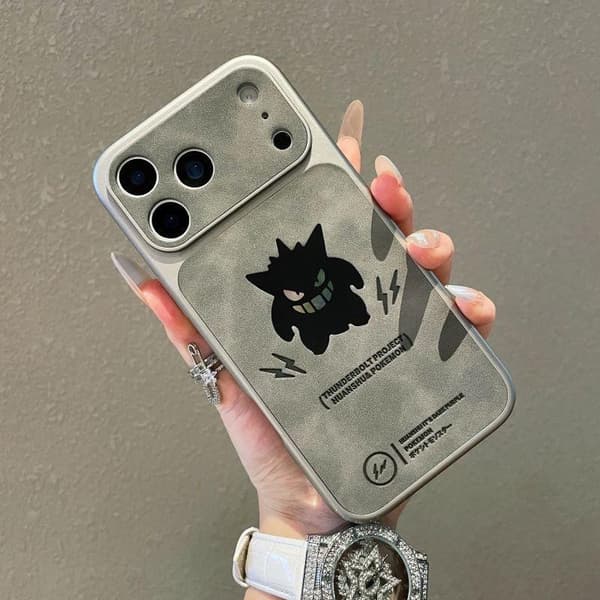 Kotelo iPhone 17 Pro Max -puhelimelle, galvanoitu nahkakuvio, hopeanharmaa