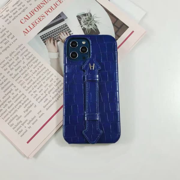 Fodral för iPhone 15 Krokodilmönster Handledsstöd Blå