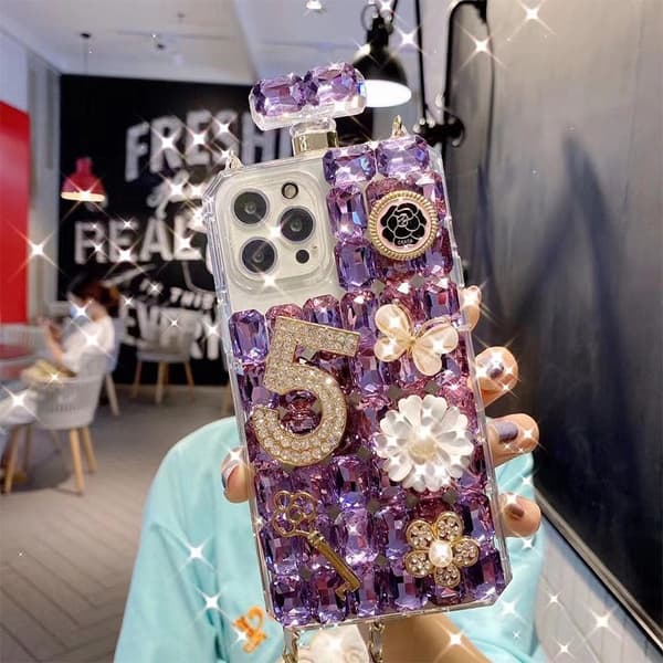 Etui til iPhone 14 Pro Luksuriøs Crossbody Reb Parfume Lilla