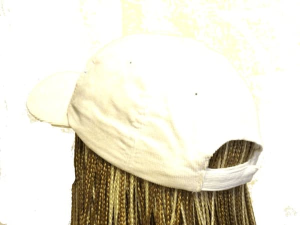 Hvid kasket A White