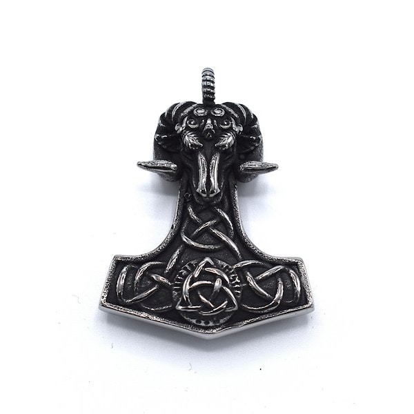 Tors hammer Silver