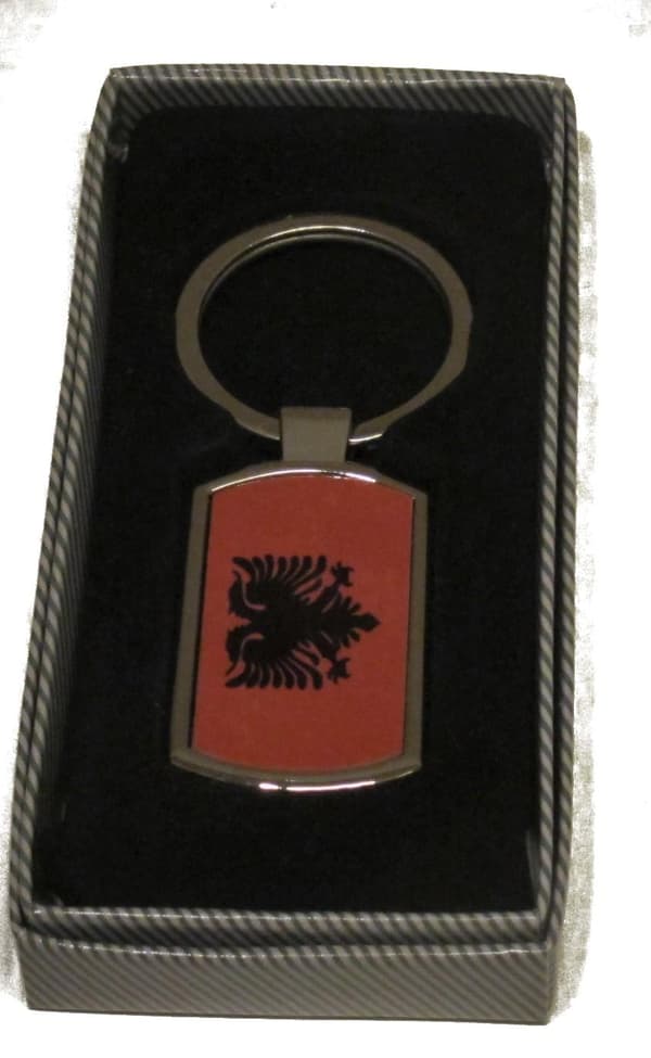 Albansk flagg nøkkelring