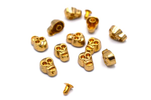 LOOSE RIVES FACE Kullanvärinen 40 kpl Gold