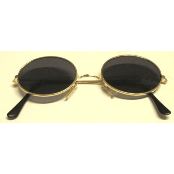 Soikeat mustat aurinkolasit Black