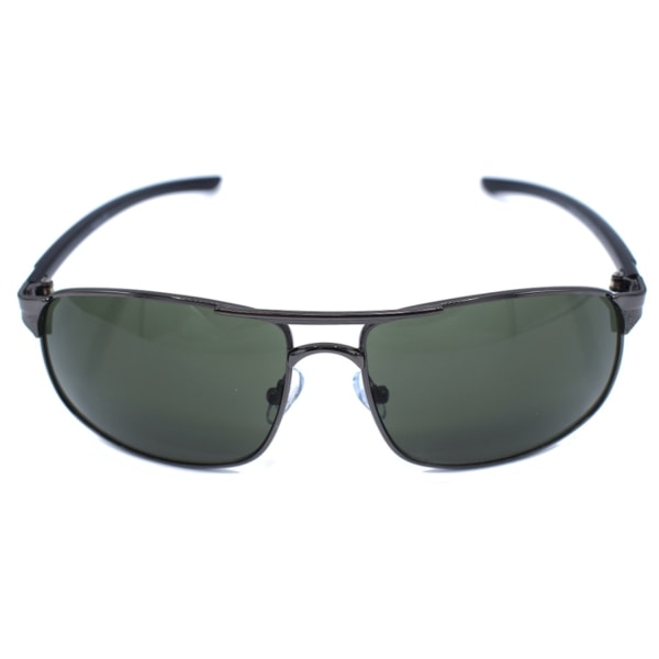 Solbriller i sort metall med grønne glass Green