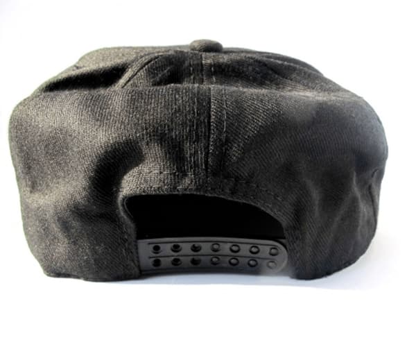 Svart trykknapphette Black