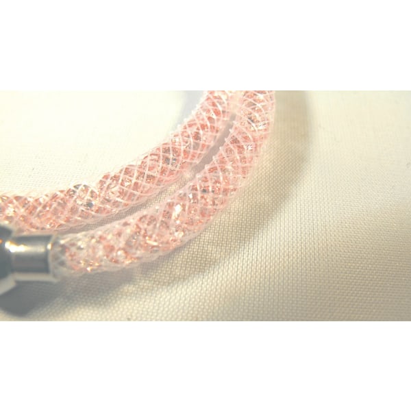Dobbelt hvidt armbånd fyldt med lyserøde krystaller Pink