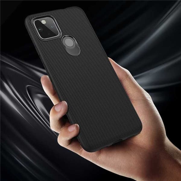 Google Pixel 4a 5G Erittäin ohut iskunkestävä FullCarbon V3 Black
