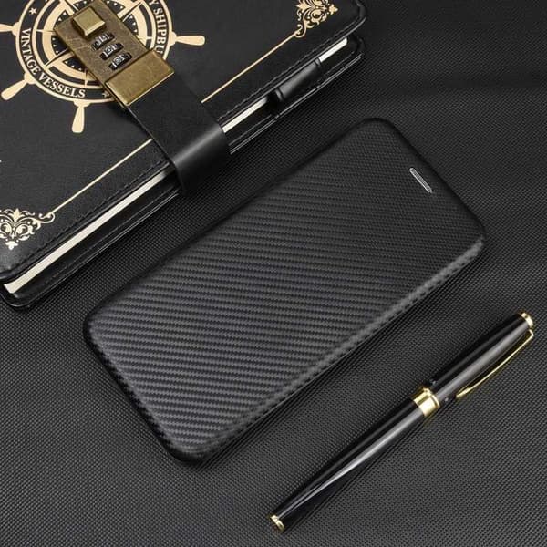 iPhone X / XS Flip Case -korttipaikka CarbonDreams Black