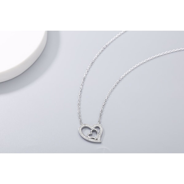 Sterling Silver Lucky Heart Halsband
