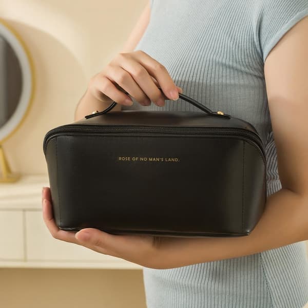 Rymlig Necessär - Perfekt för Resan - Makeup bag Beige Beige