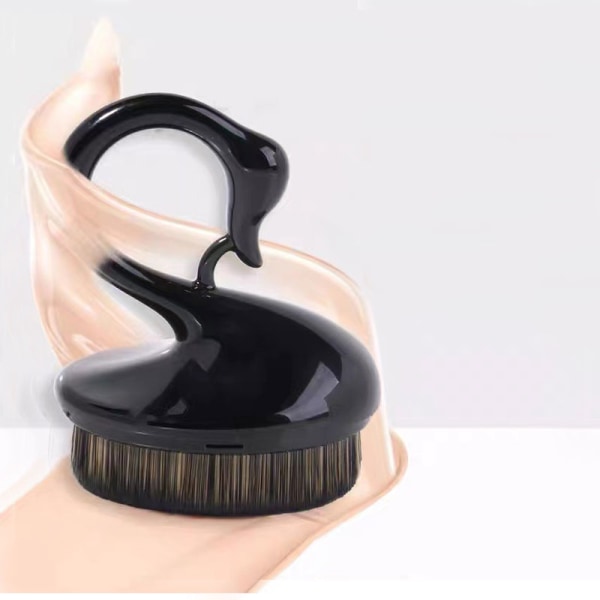 Little Swan Foundation Brush Saumaton meikkisivellin black