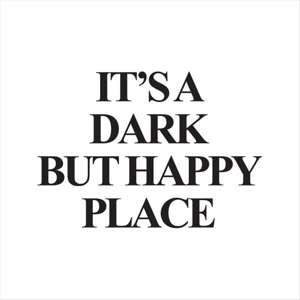 Its A Dark But Happy Place Genser med hette for menn CMK White Medium