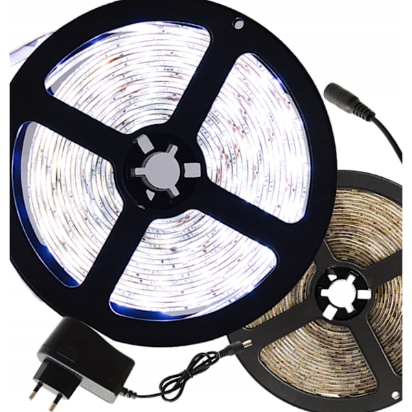 Vattentät LED-list 5M Kall Vit med Transformator 230V