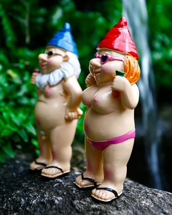 2 nøgne dværgstatuer, 4,7 tommer (ca. 11,9 cm) drilske have