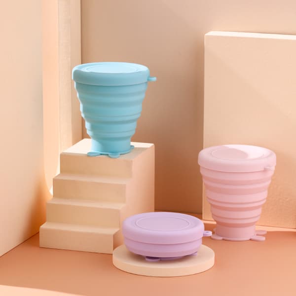 Sammenleggbar silikonreisekopp - Sammenleggbar silikoncampingkopp med lokk -