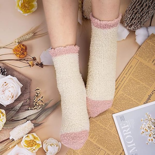 Womens Fuzzy Socks 5 par, Vinter Varme Myke Tøffelsokker, Sklisikre Sokker Koselige Sove Myke Sokker Gaver