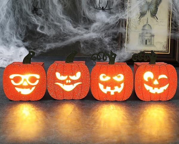 4 stk. Halloween gresskar dekorasjoner lys tre ornamenter