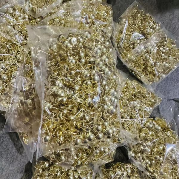 1000 stykker møbelspiker, dekorative møbelspiker, møbelstifter