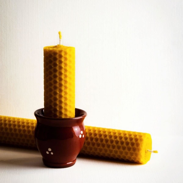 valmistettu mehiläishunajasta luonnollisiin espanjalaisiin rituaaleihin puhdas vaha, käsintehty, espanja