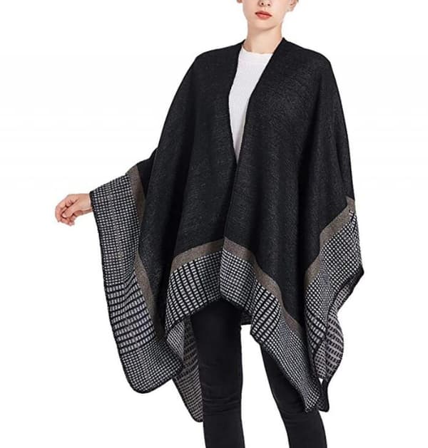 Strikkede poncho - Sort kaki - 1 stk. - Efterår vinter - Til at holde varmen