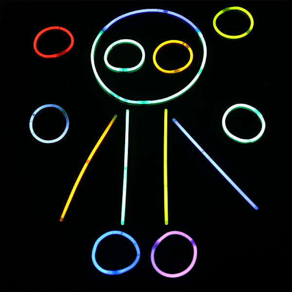 100 Glow Sticks Bulk Party Favors - Halloween Glow in The Dark Fun Party Pac