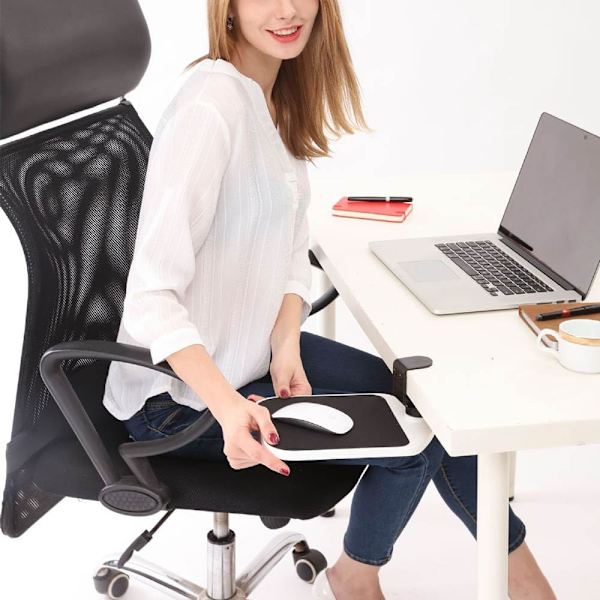 Klemme-på Musplatform - 360° Drejelig Ergonomisk Musmåtte - Justerbar Ergonomisk Håndledsstøtte Under Skrivebord - Til Hjemmekontor