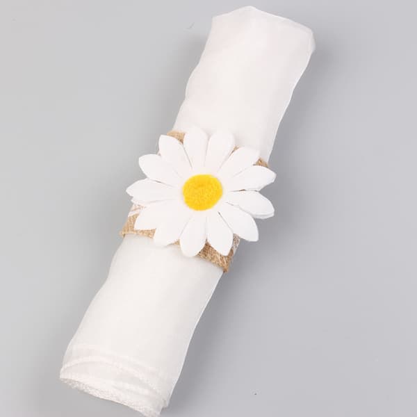 Set med 12 st solrosblommiga servettringar, servett spänne