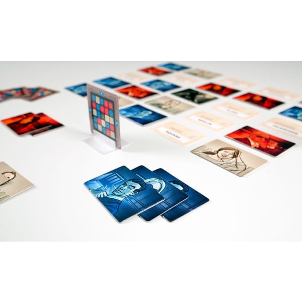 Codenames brädspel, spelutgåva, 25*18*6cm