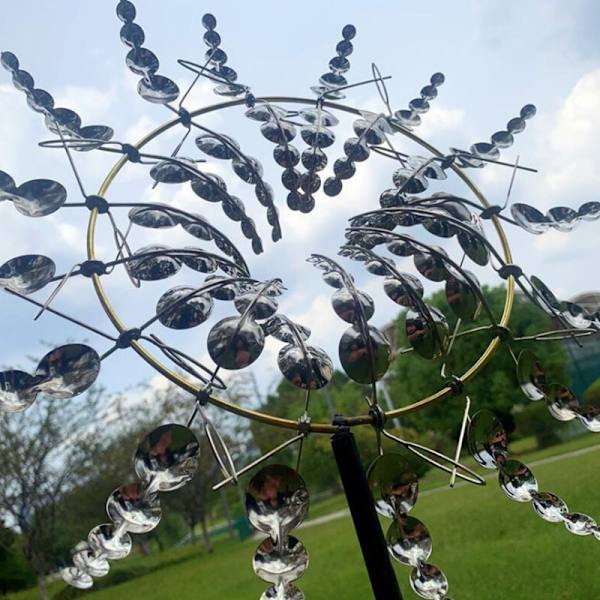 3D Metal Magic Vindmølle - Kinetisk Vindspinner til Have, Terrasse eller Plæne Dekoration